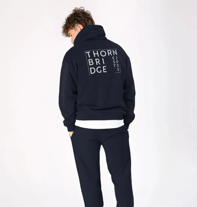 Thornbridge Logo hettegenser svart unisex økologisk bomull