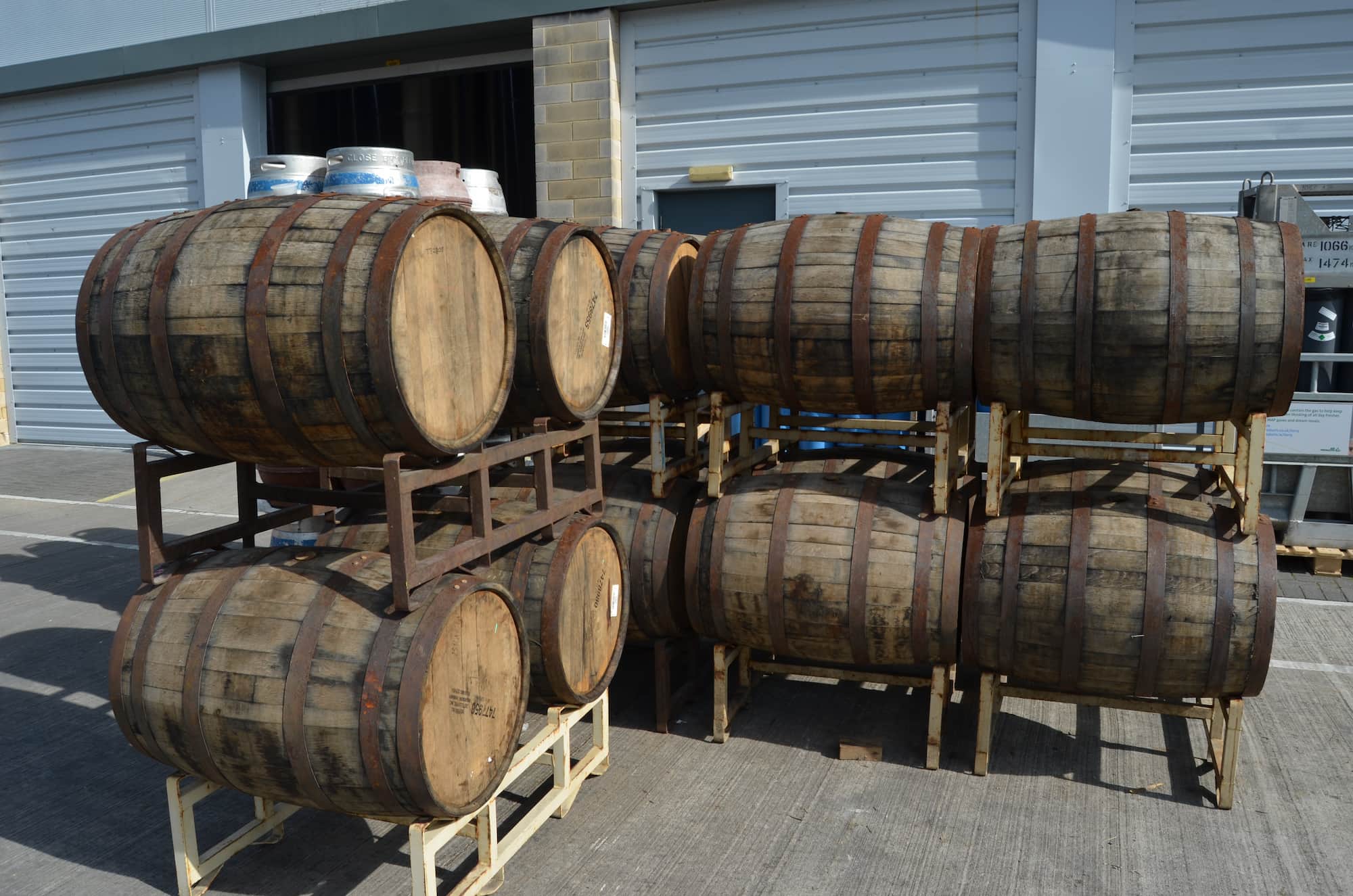 Thornbridge Necessary Evil eikefat 200 liter fatpreget