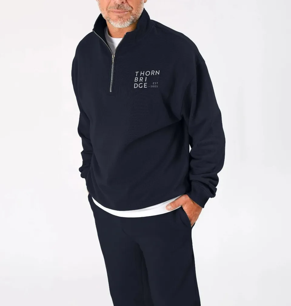 Thornbridge Logo 1/4 Zip genser svart økologisk fleece